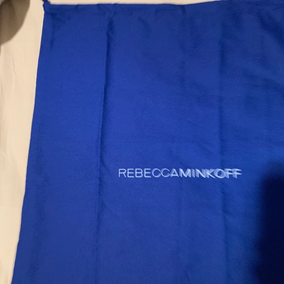 Dust bag - Picture 2 of 6